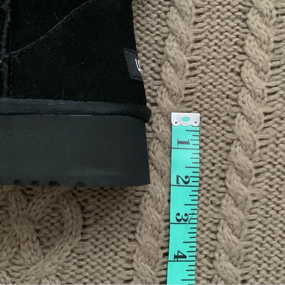 Ugg Inspired Platform Boots NWOT - Picture 9 of 10